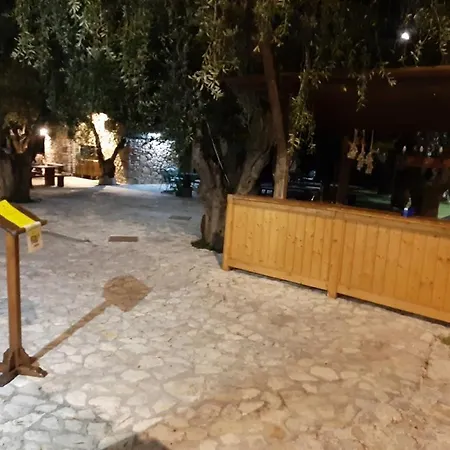 Agriturismo Mafrolla Farm stay